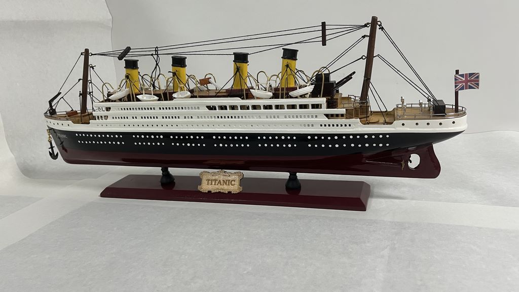 Commercial Ship Scale Model Making